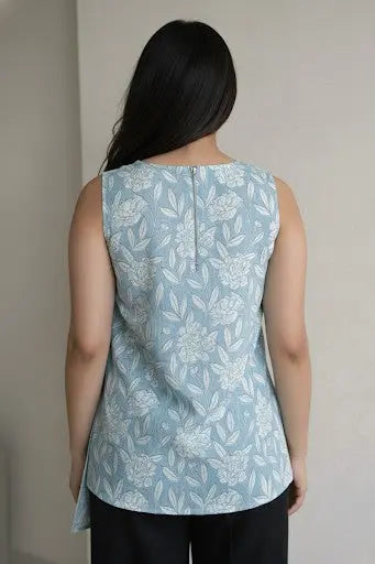 Gunjan Halter Neck Short Kurti – Kalyanja